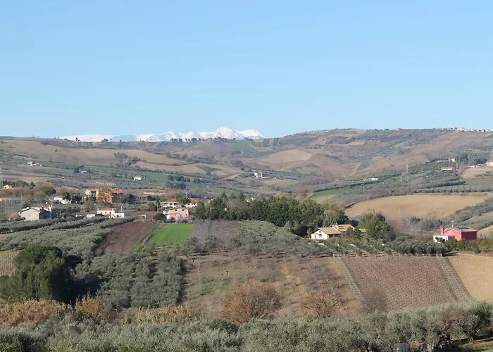 לינה וארוחת בוקר Colline Del Sole 3*