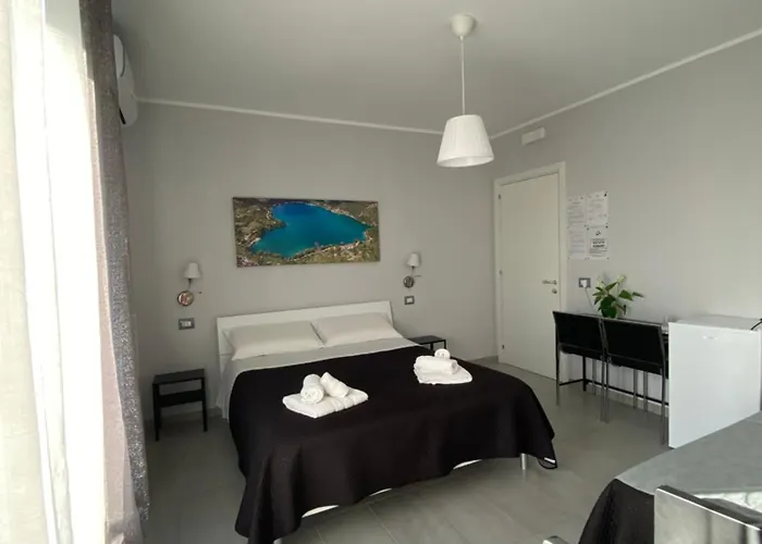 Colline Del Sole לינה וארוחת בוקר 3*